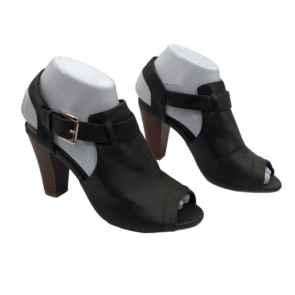 Fioni Brown Peep Toe Adjustable Ankle Strap Block Heel Sandals Size 6 W Women's